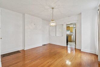 5920 Phillips Ave in Pittsburgh, PA - Building Photo - Building Photo