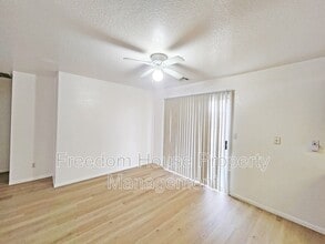 1081 Marne Ct in Pahrump, NV - Building Photo - Building Photo
