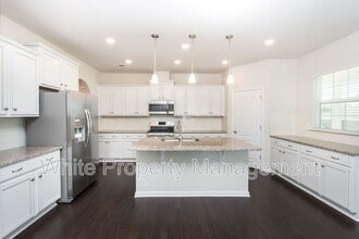 1043 Winnett Dr in Waxhaw, NC - Building Photo - Building Photo