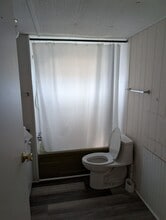 51 Tyner Dr in Elizabethtown, NC - Building Photo - Building Photo