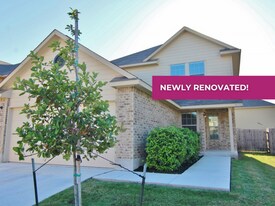 8931 Ashley Wilkes in San Antonio, TX - Building Photo