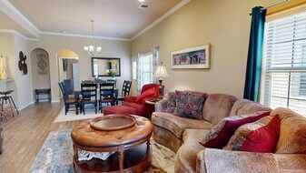 3819 Black Hawk Ln in College Station, TX - Building Photo