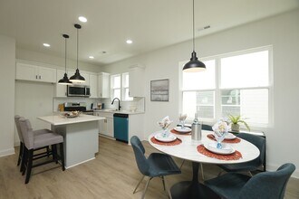 3220 Sam Wilson Rd in Charlotte, NC - Building Photo - Building Photo