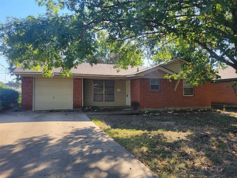 3824 Modlin St in Mesquite, TX - Building Photo