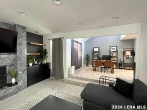 3551 Wellsprings Dr in San Antonio, TX - Building Photo - Building Photo