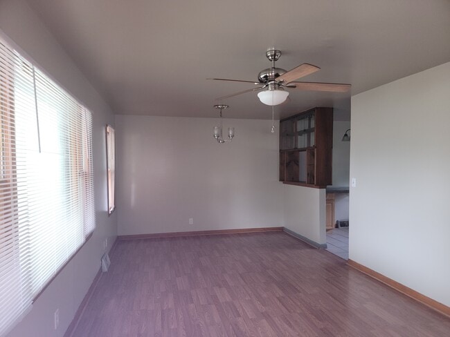 1314 Suggett Ave in Enid, OK - Building Photo - Building Photo