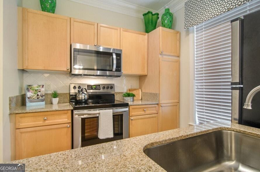 100 Ladson Ct, Unit 0903 in Decatur, GA - Building Photo