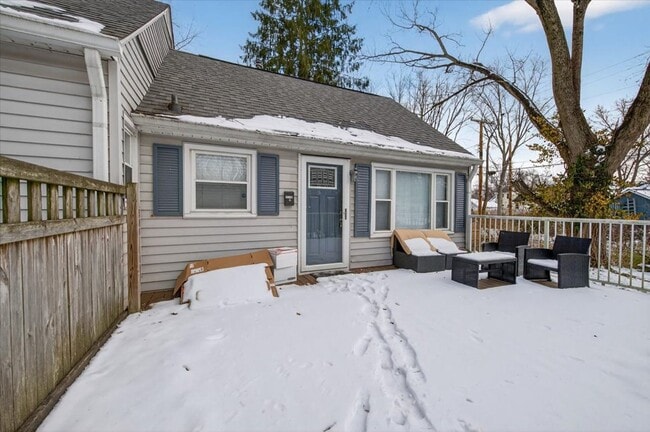 property at 2113 Pamela Dr