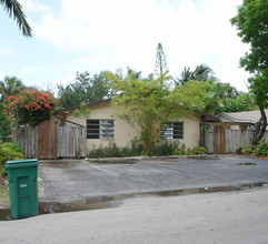 618-620 SW 14th Ter in Fort Lauderdale, FL - Building Photo - Building Photo