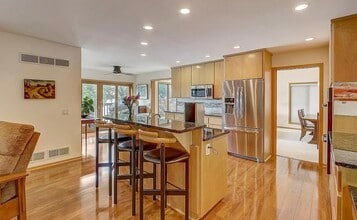 4216 Morris Park Rd in McFarland, WI - Building Photo - Building Photo
