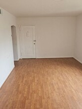 2916 Peyton Randolph Dr in Falls Church, VA - Building Photo - Building Photo