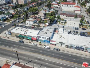 4015 W Olympic Blvd in Los Angeles, CA - Building Photo - Building Photo