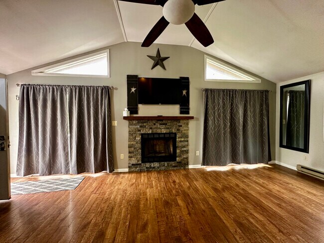 86 Penn Forest Dr in Albrightsville, PA - Building Photo - Building Photo