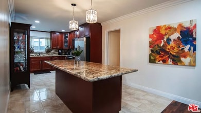 133 E 140th St in Los Angeles, CA - Building Photo - Building Photo