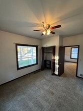 1421 E Midway Rd in Appleton, WI - Building Photo - Building Photo