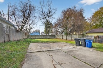 1927 Harriet St in Racine, WI - Foto de edificio - Building Photo