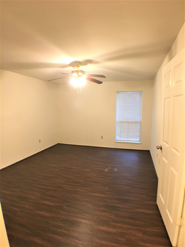 8201 Richmond Ave. in Houston, TX - Building Photo - Building Photo