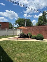 6607 Clayton Rd in Clayton, MO - Building Photo - Building Photo