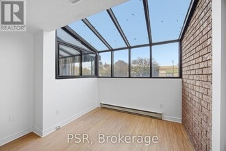 3314 Yonge St in Toronto, ON - Building Photo - Building Photo