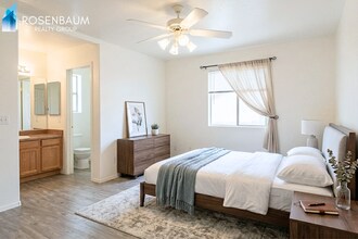 Charming 2-bedrooms, 2-baths duplex home in Prescott Valley! in Prescott Valley, AZ - Foto de edificio - Building Photo