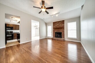 133 Cloverfield Ct in Hendersonville, TN - Building Photo - Building Photo