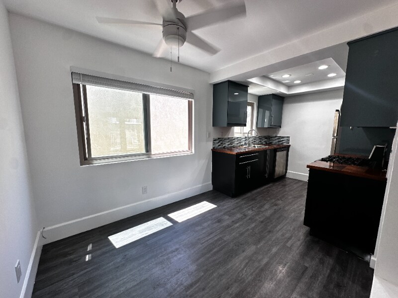 120 14th St in Huntington Beach, CA - Building Photo