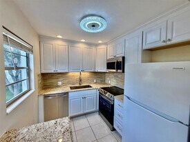 417 Mansfield I in Boca Raton, FL - Building Photo