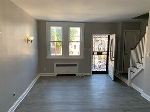 1516 Benner St in Philadelphia, PA - Building Photo - Building Photo