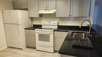 7413 Mead Dr, Unit 7413 Mead in Spring Hill, FL - Building Photo - Building Photo