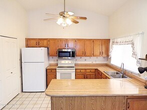 3448 E Bluebird Dr in Sierra Vista, AZ - Building Photo - Building Photo