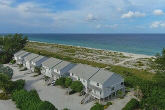 420 Gulf Blvd in Boca Grande, FL - Foto de edificio - Building Photo