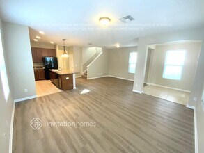 6849 Sundrop St in St. Cloud, FL - Building Photo - Building Photo