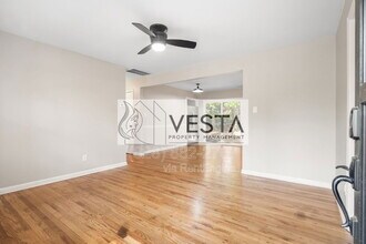 4 Rosemary Rd in Asheville, NC - Building Photo - Building Photo