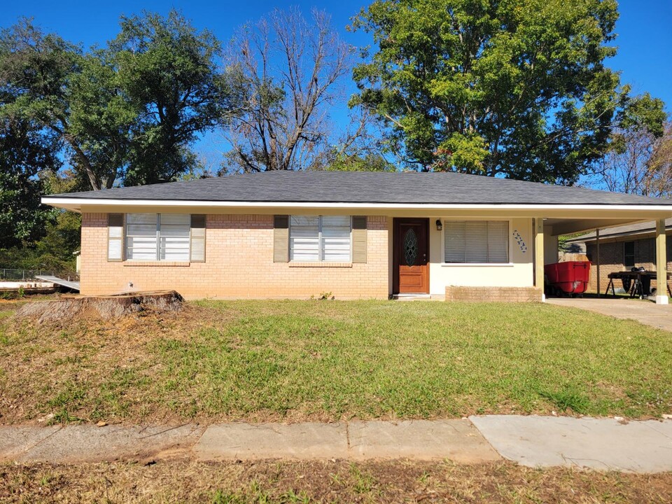 1708 Alison Ave in Bossier City, LA - Building Photo