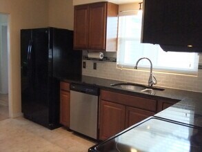 257 Boylston Ave in Daytona Beach, FL - Building Photo - Building Photo