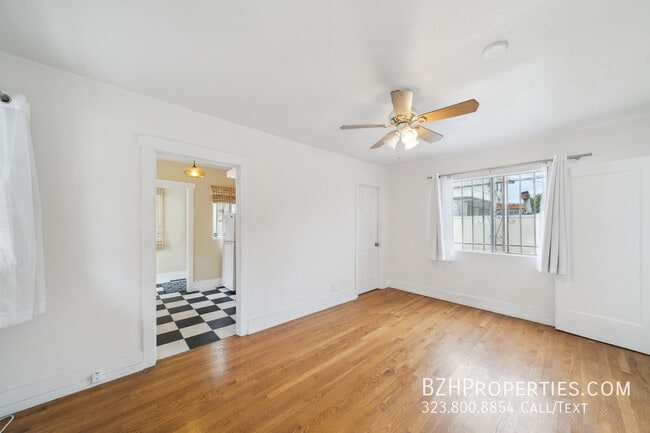 property at 6179 N Figueroa St
