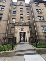 4 W 4th St in Mount Vernon, NY - Building Photo