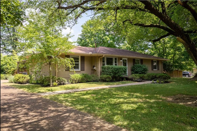 property at 260 Binkley Dr