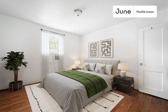 property at 1105 16th St NE
