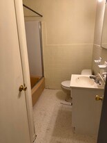 6419 Tulip St, Unit Tulip Street 2nd Floor in Philadelphia, PA - Building Photo