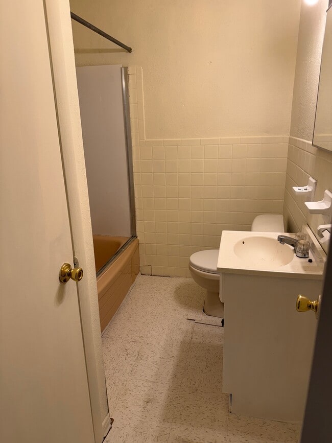 6419 Tulip St, Unit Tulip Street 2nd Floor, Unit Tulip Street 2nd Floor