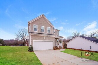 1531 Antioch Dr in Conover, NC - Building Photo - Building Photo