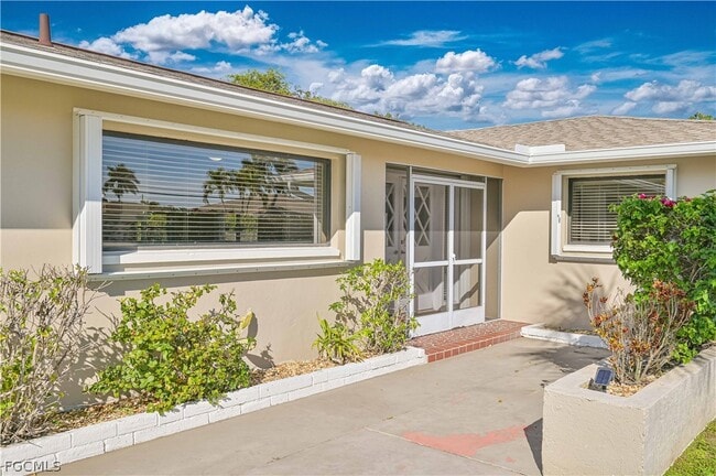 property at 711 Monterey Ave