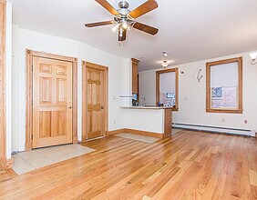 27 Phillips St, Unit 1 in Boston, MA - Foto de edificio - Building Photo