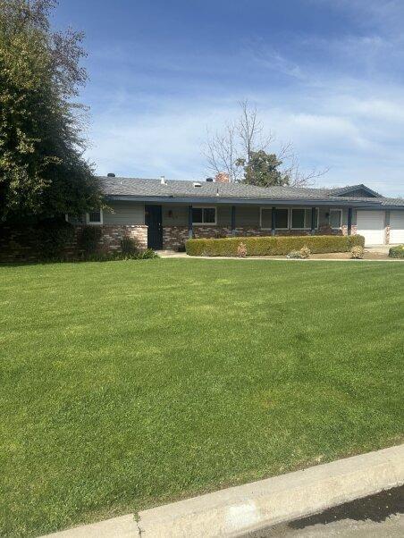 property at 1512 W San Jose Ave