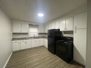 420 27th St Pl SW in Hickory, NC - Foto de edificio - Building Photo