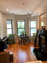 1931 N Hoyne Ave in Chicago, IL - Building Photo - Building Photo