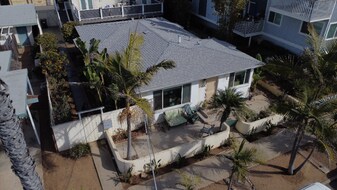 1108 Tait St in Oceanside, CA - Building Photo