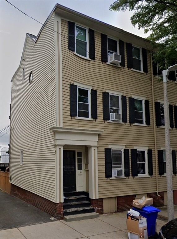 126 Trenton St, Unit #1