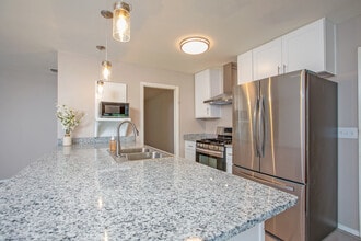 5019 Northfield Dr in San Antonio, TX - Building Photo - Building Photo